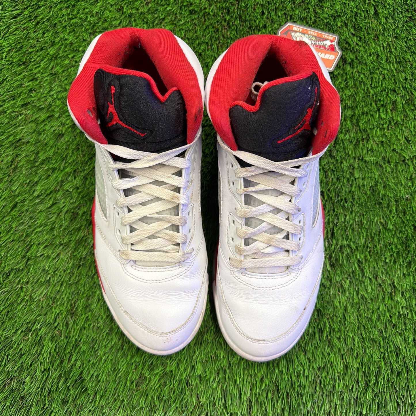 Air Jordan 5 Retro 'Fire Red' 2025