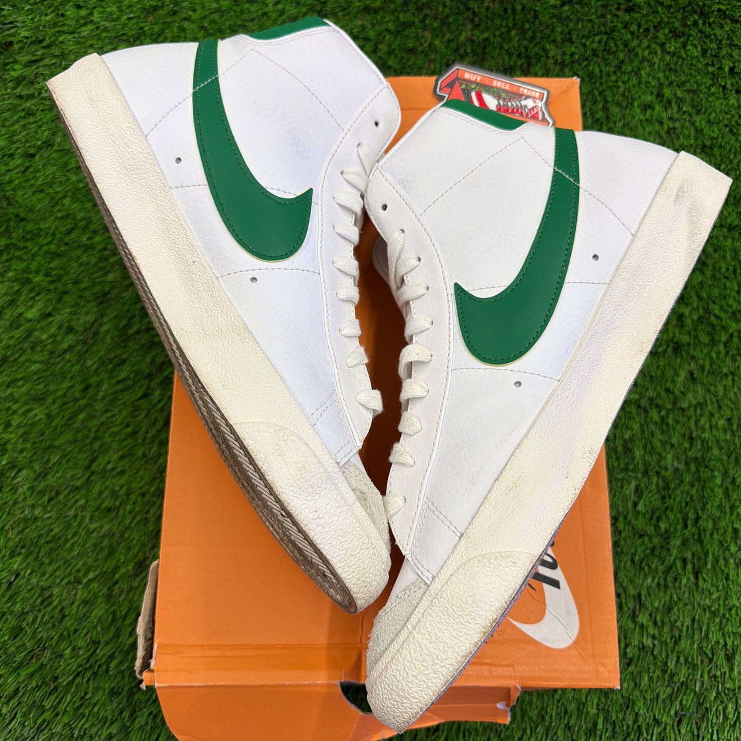 Nike Blazer Mid '77 Vintage 'White Pine Green'