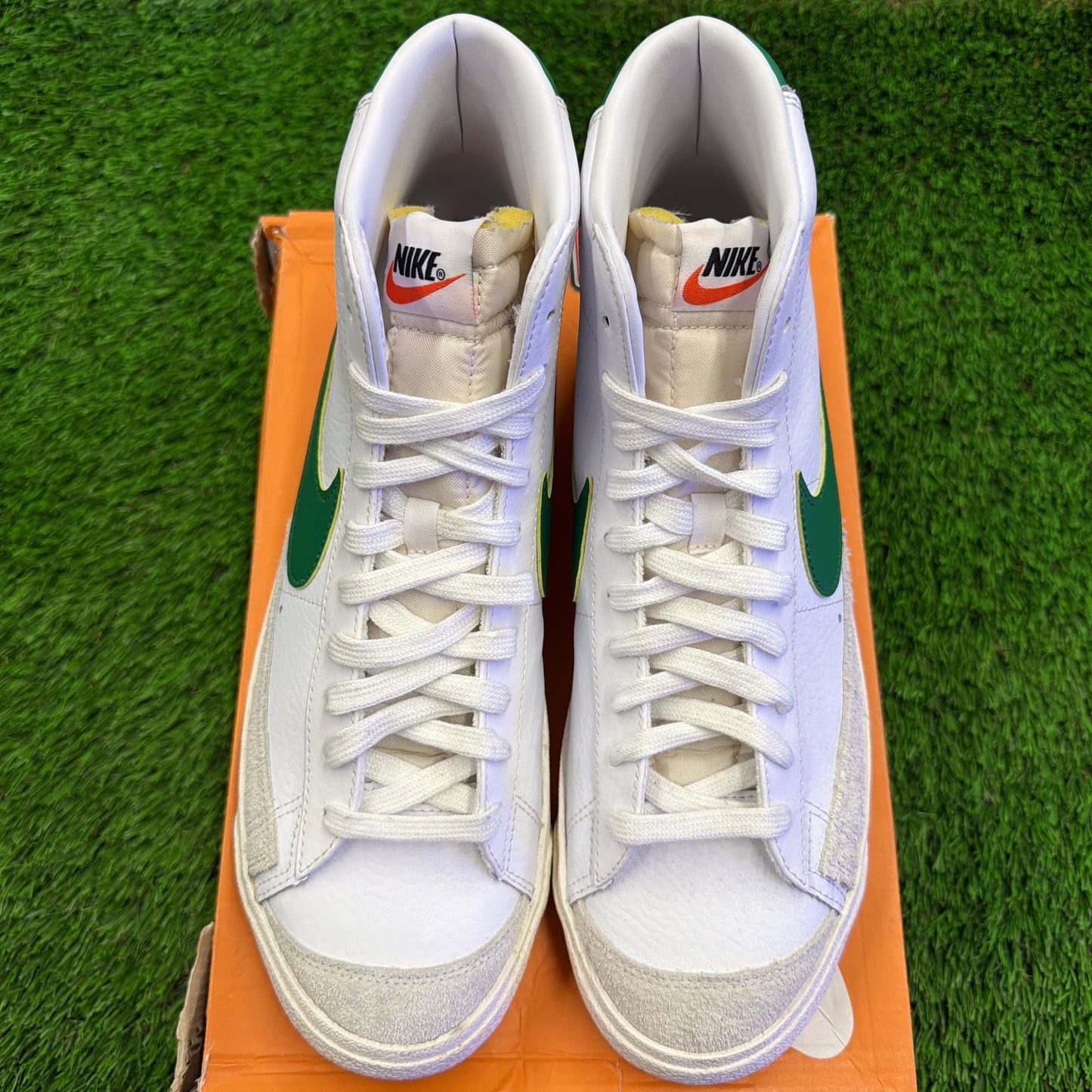 Nike Blazer Mid '77 Vintage 'White Pine Green'