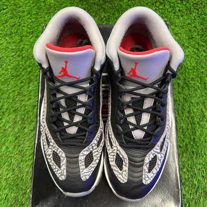 Air Jordan 11 Retro Low IE 'Bred' 2021