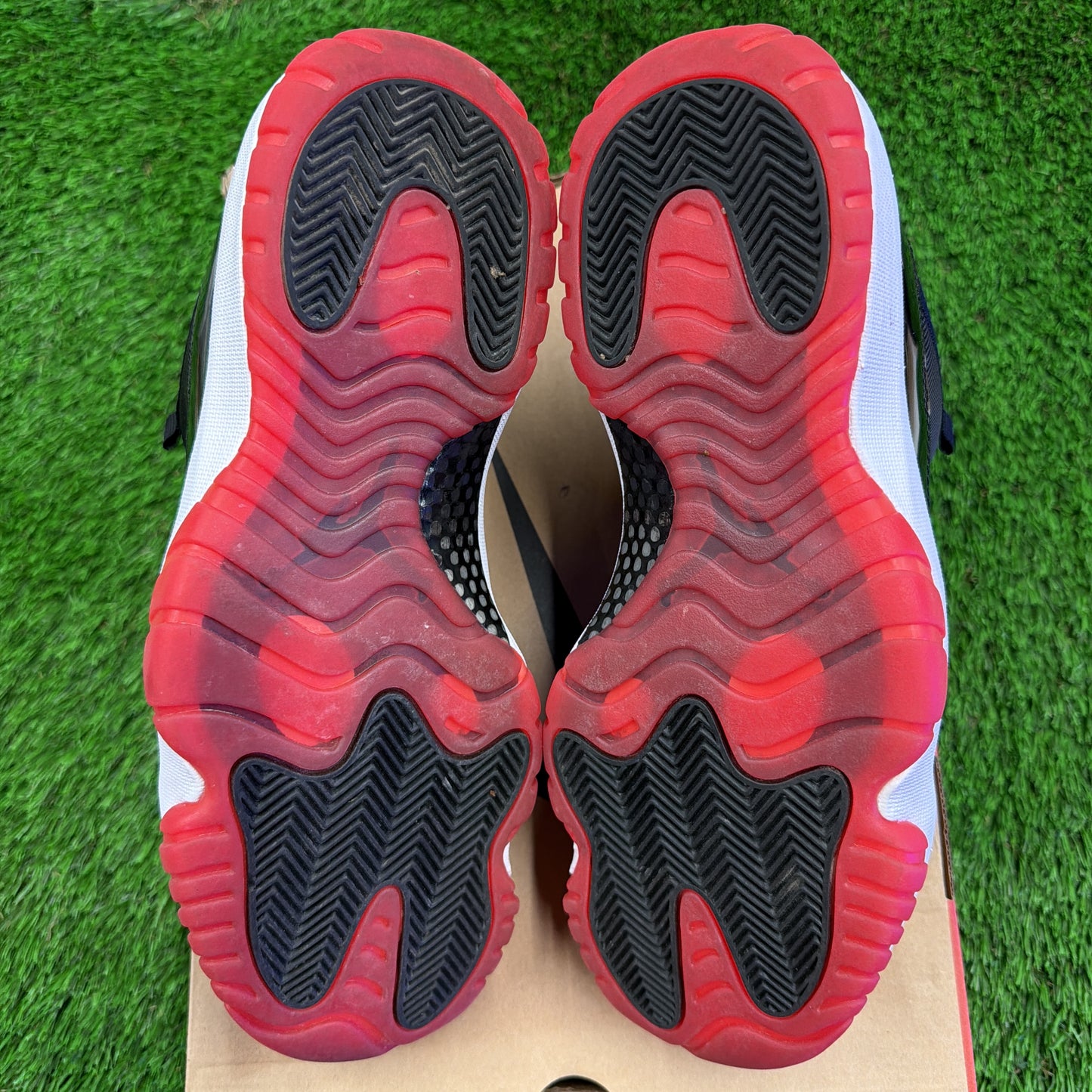 Air Jordan 11 Retro Low 'Bred' 2025