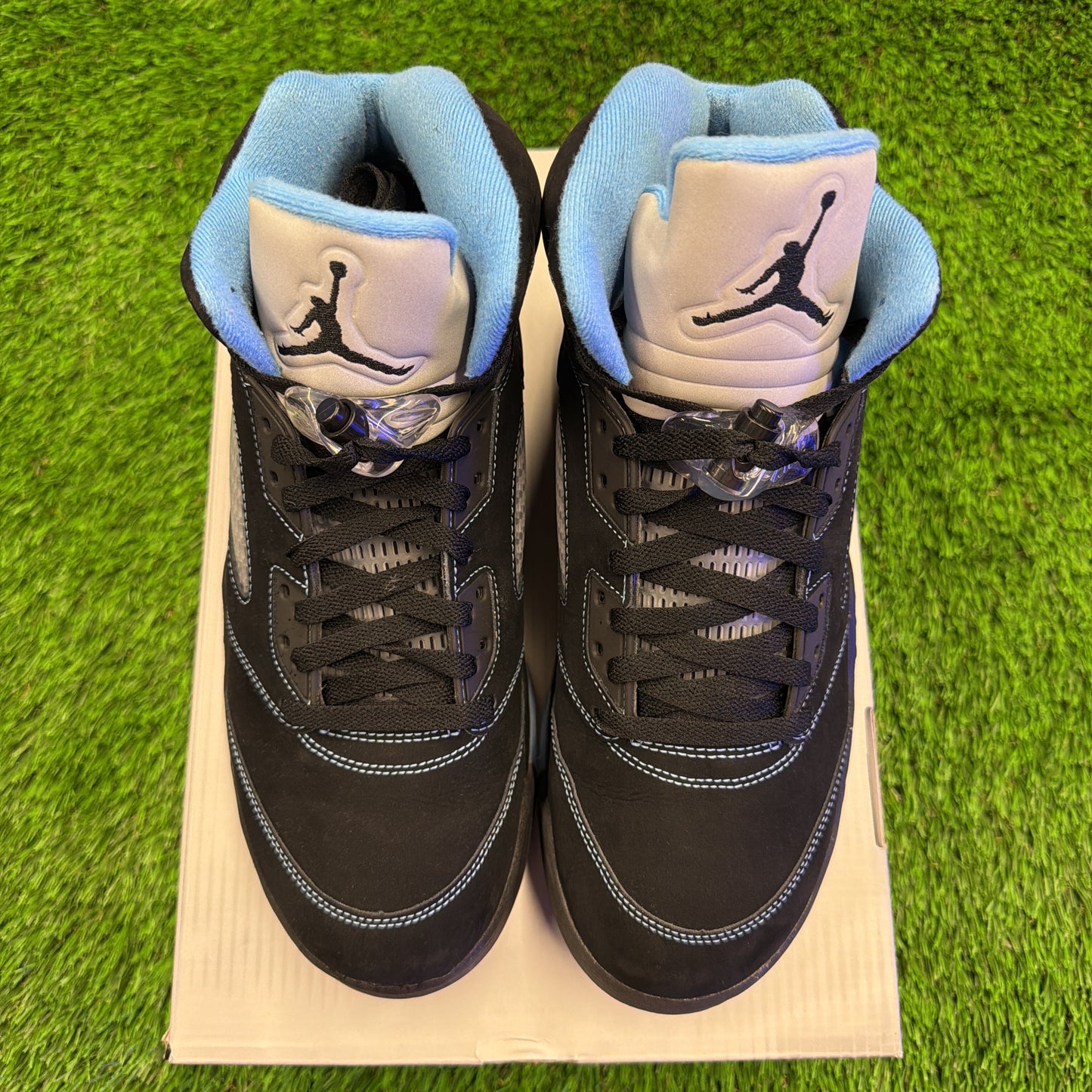 Air Jordan 5 Retro 'Black Carolina / UNC' 2026