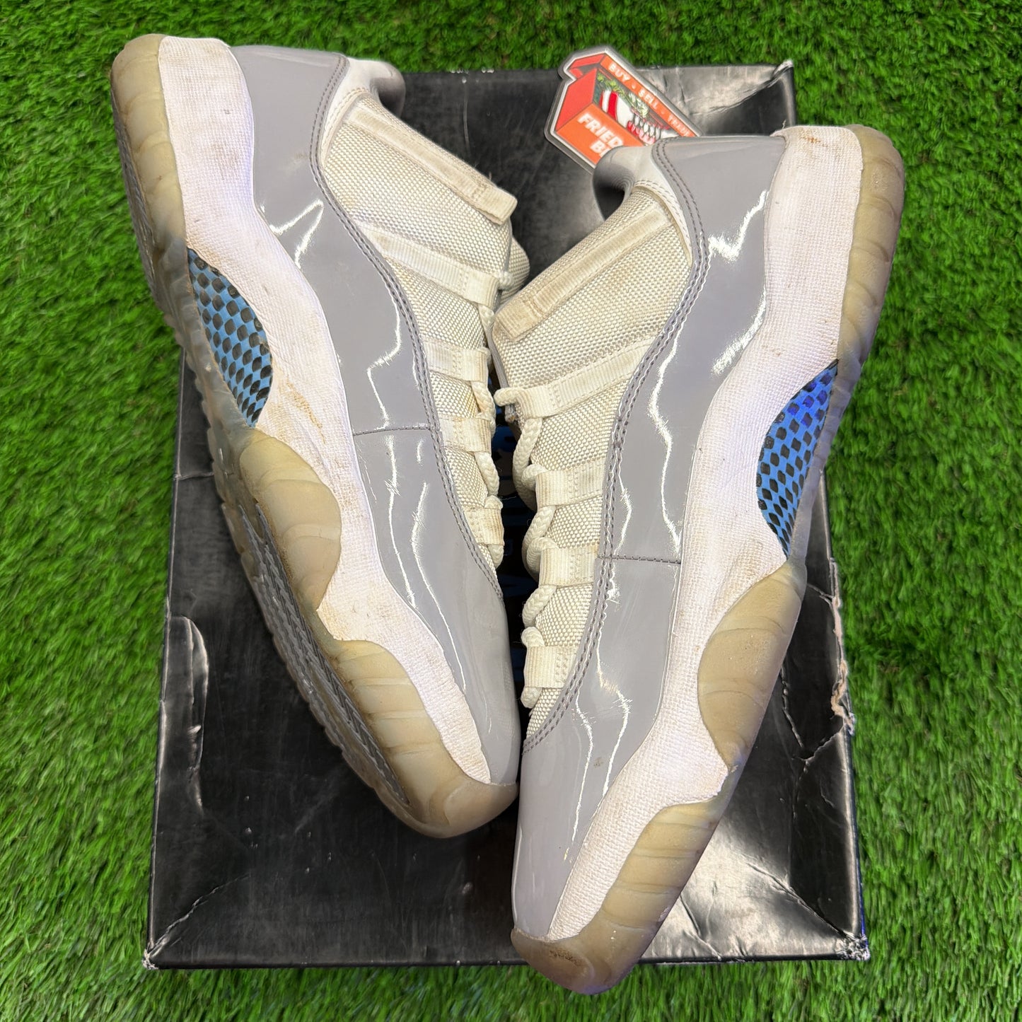 Air Jordan 11 Retro Low 'Cement Grey'