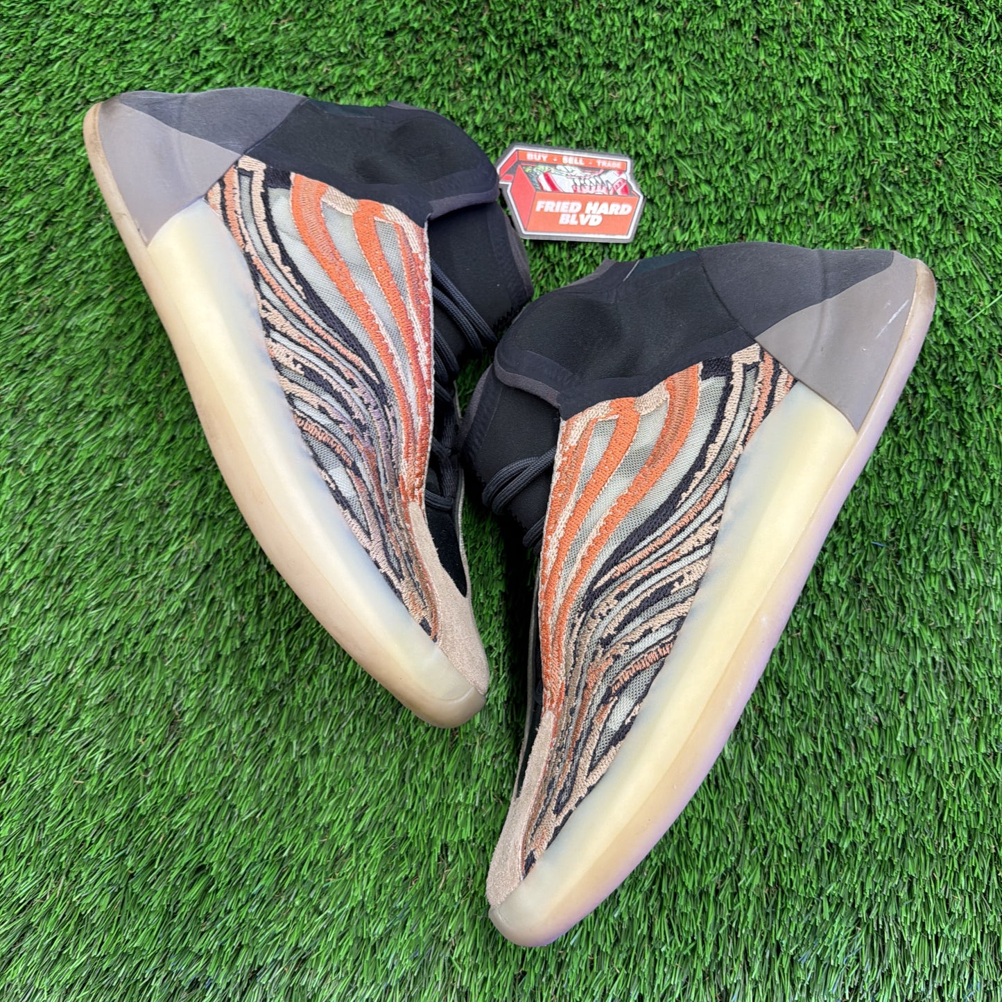 adidas Yeezy Quantum 'Flash Orange'