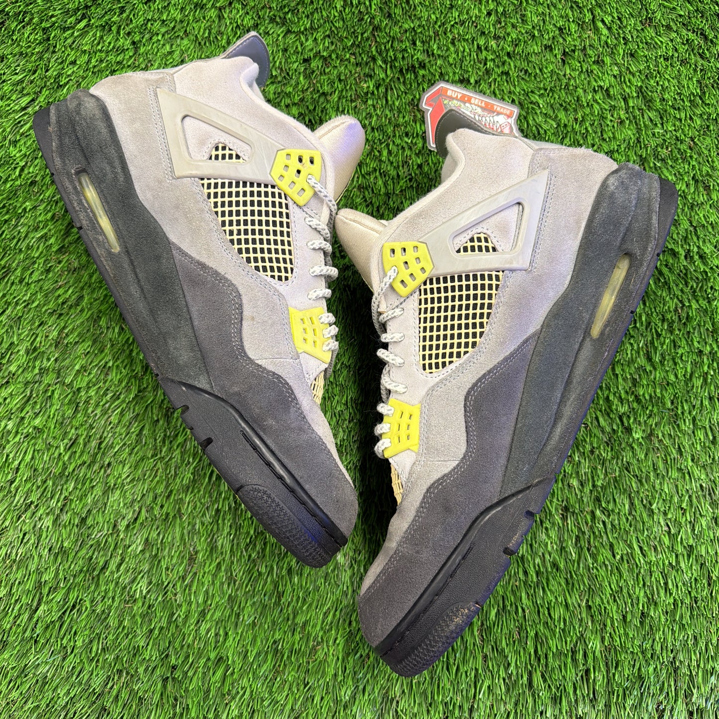 Air Jordan 4 Retro SE 'Neon 95'