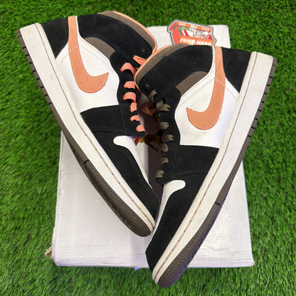 Wmns Air Jordan 1 Mid SE 'Peach Mocha'