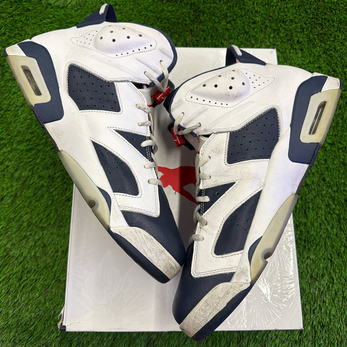 Air Jordan 6 Retro 'Olympic' 2024