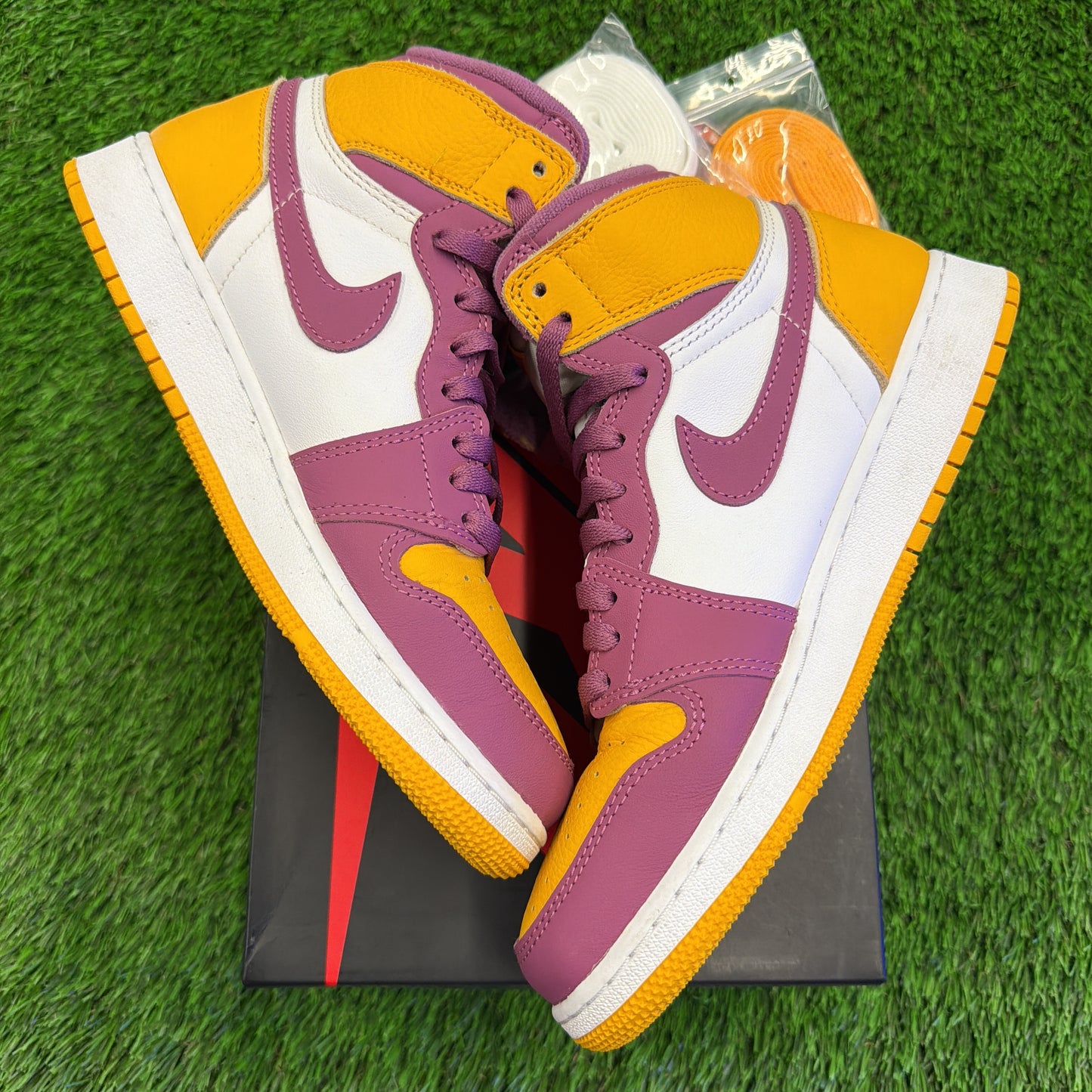 Air Jordan 1 Retro High OG GS 'Brotherhood'