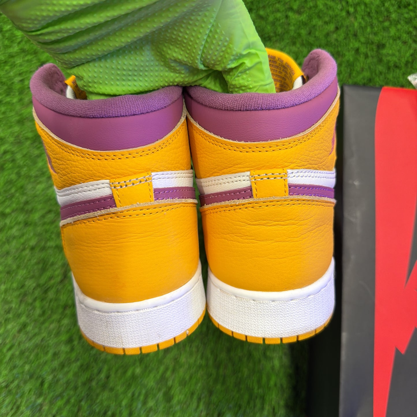Air Jordan 1 Retro High OG GS 'Brotherhood'