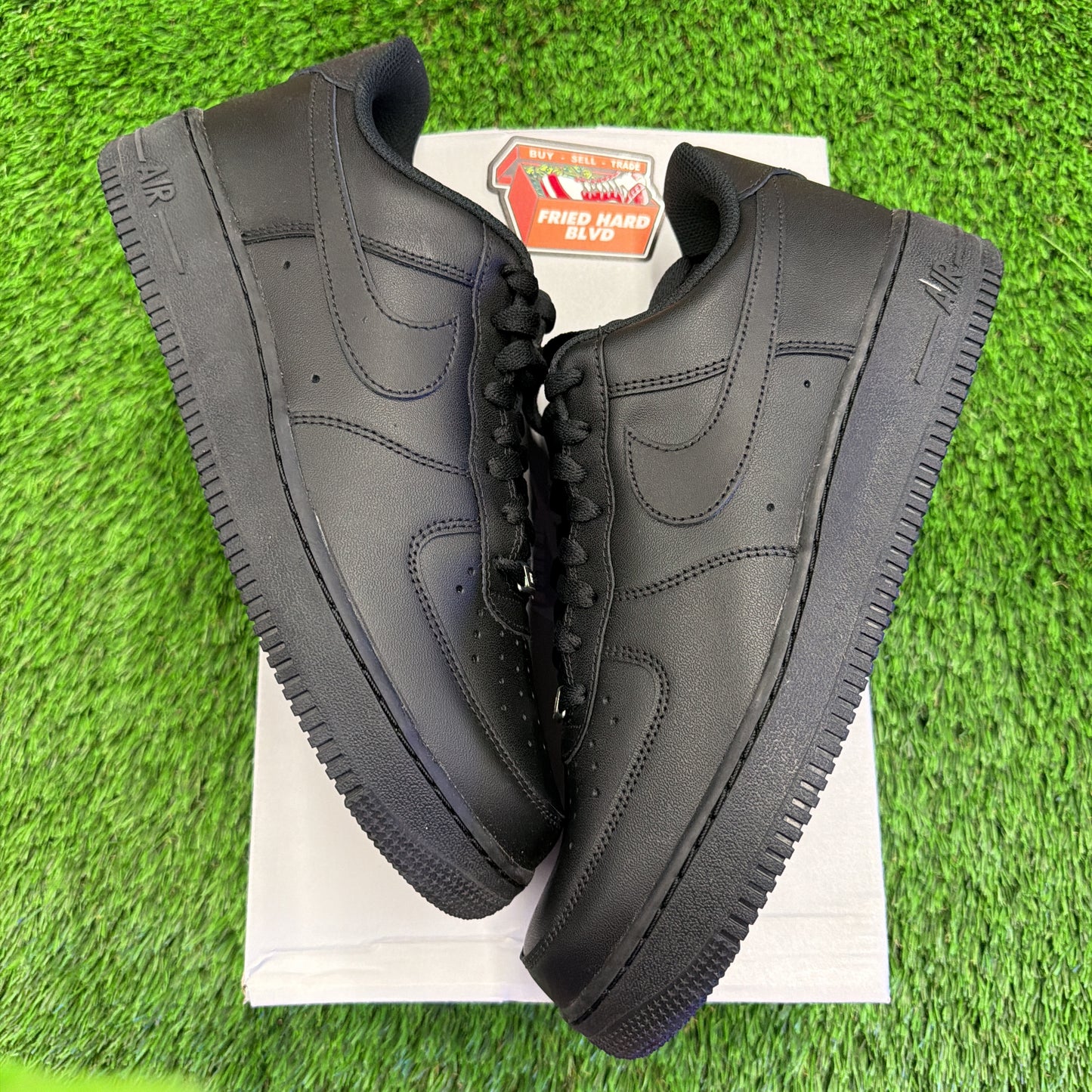 Nike Air Force 1 '07 'Triple Black'
