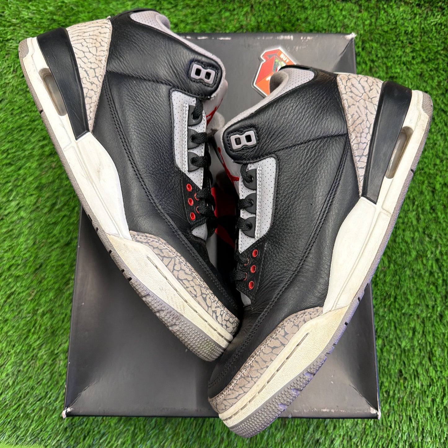 Jordan 3 Retro OG Black Cement (2024)