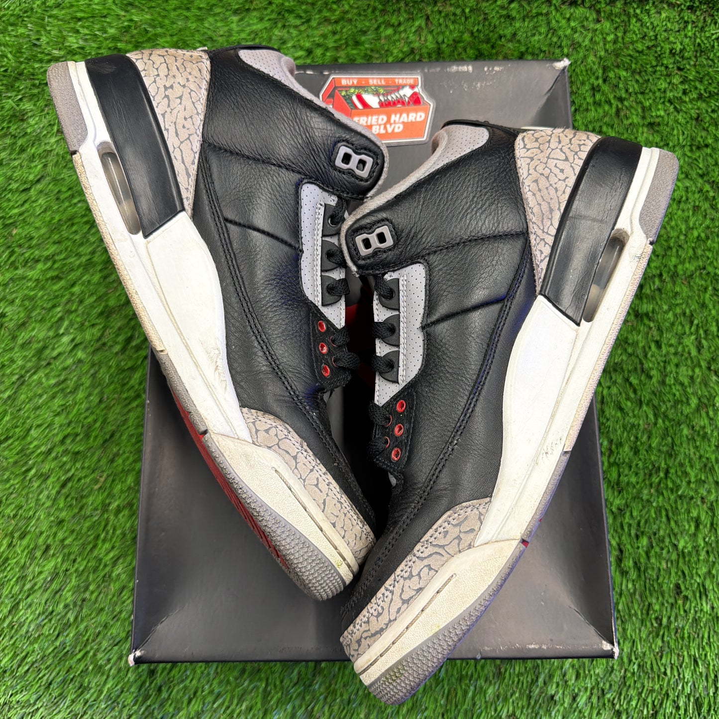 Jordan 3 Retro OG Black Cement (2024)