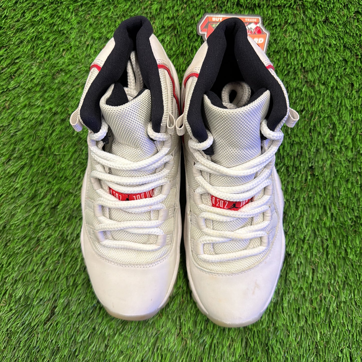 Jordan 11 Retro Platinum Tint (GS) SIZE 5Y/6.5W