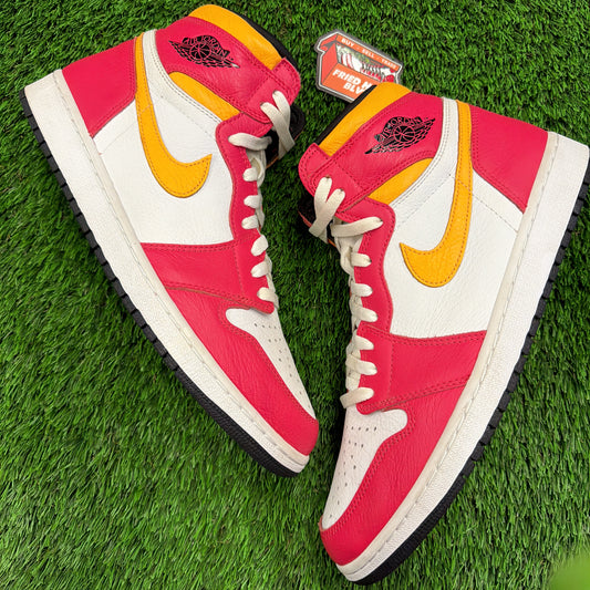 Air Jordan 1 Retro High OG 'Light Fusion Red'