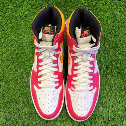 Air Jordan 1 Retro High OG 'Light Fusion Red'