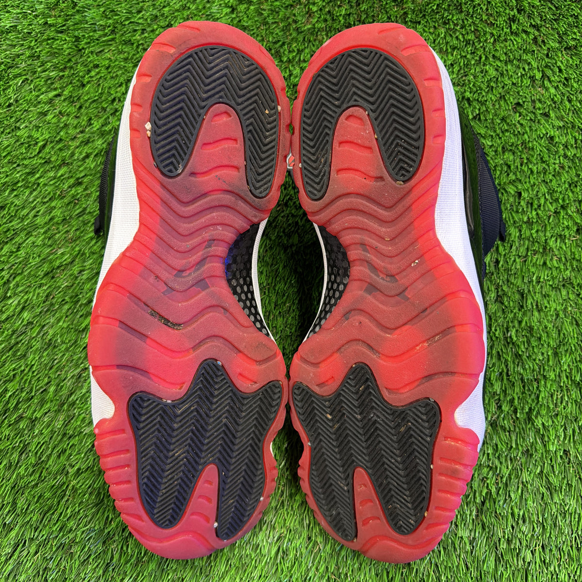 Air Jordan 11 Retro Low 'Bred'