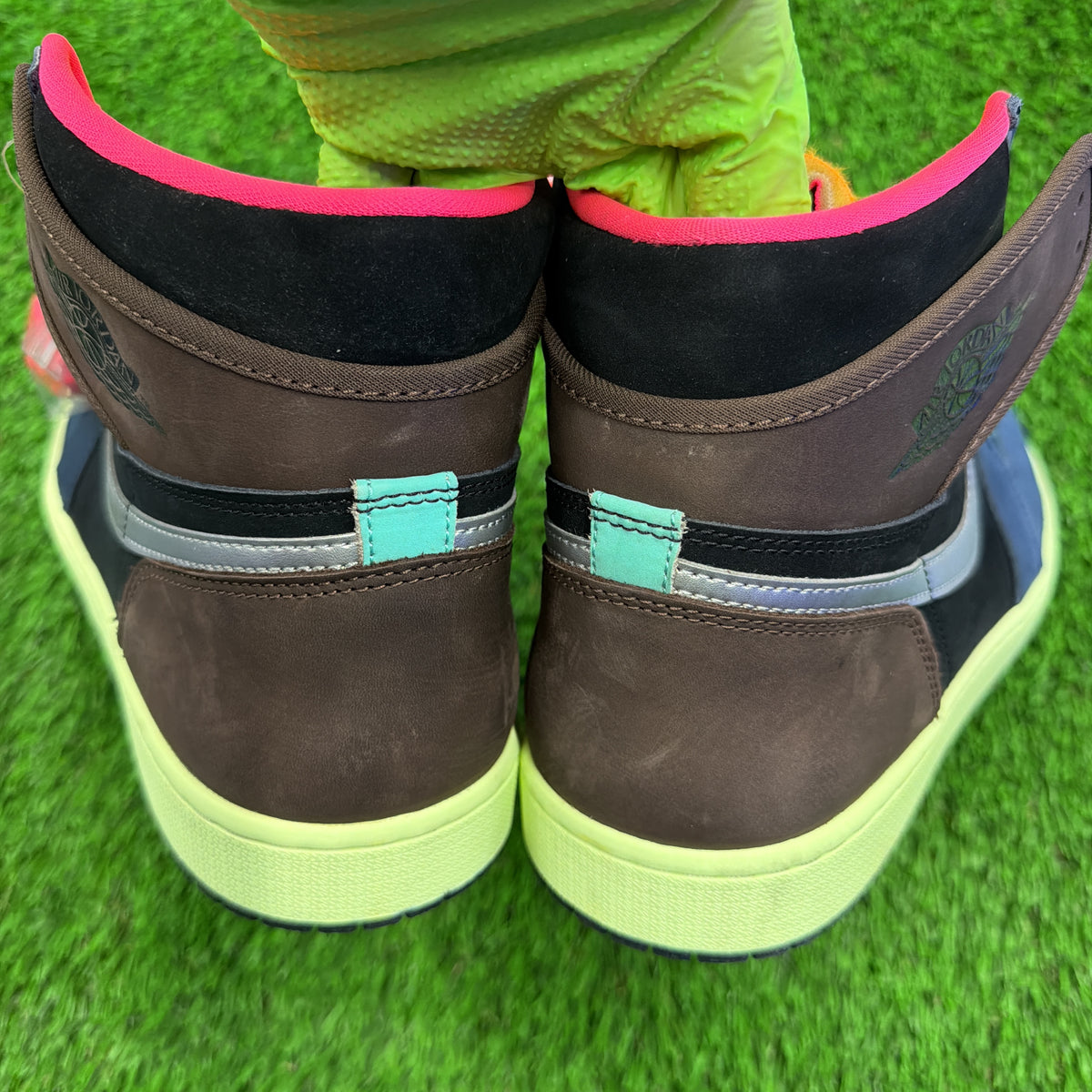 Air Jordan 1 Retro High 'Tokyo Bio Hack'
