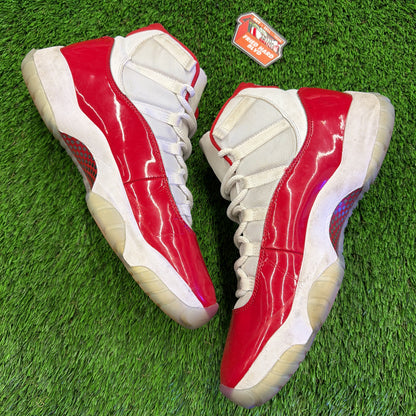 Air Jordan 11 Retro 'Cherry'
