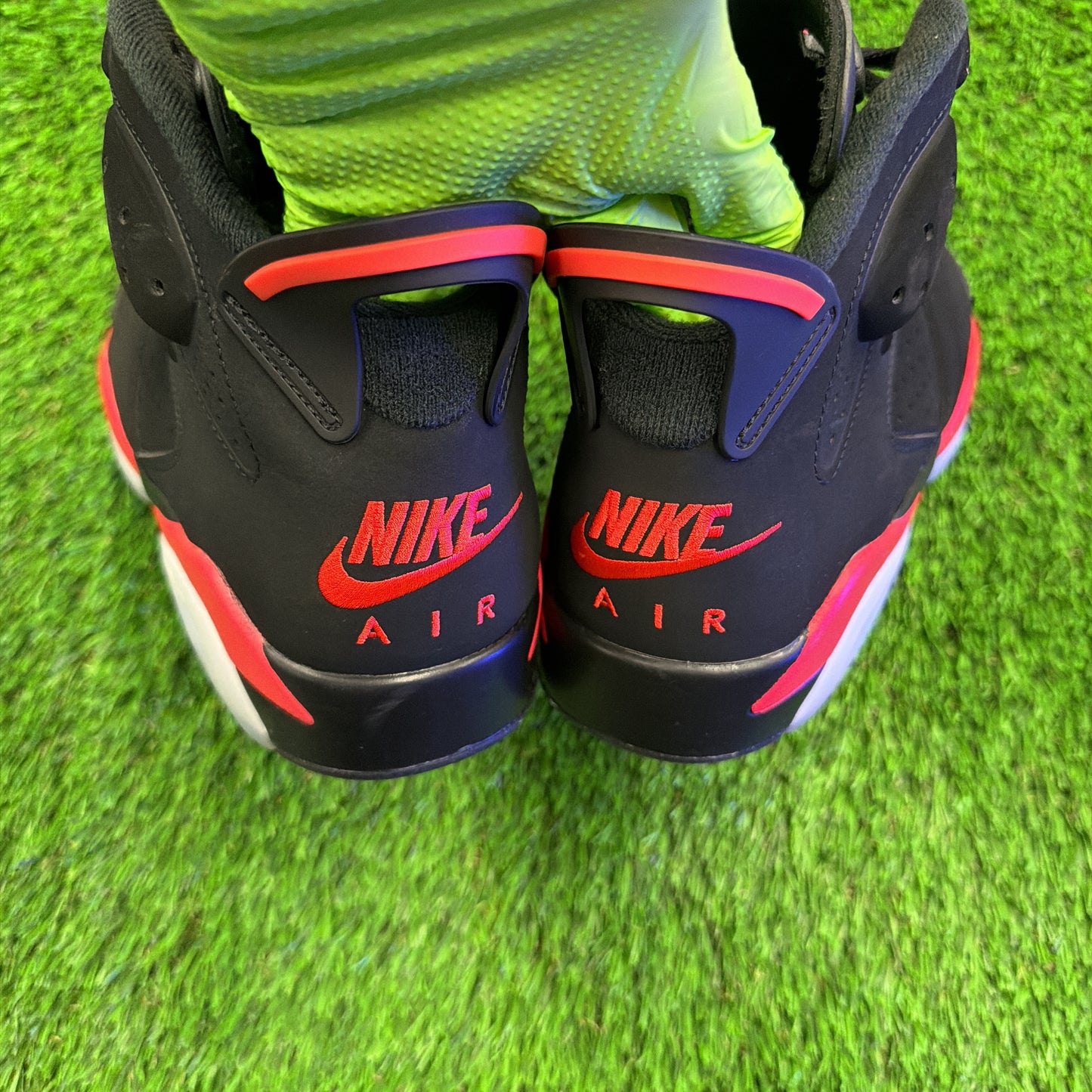 Air Jordan 6 Retro 'Reverse Infrared Salesman'