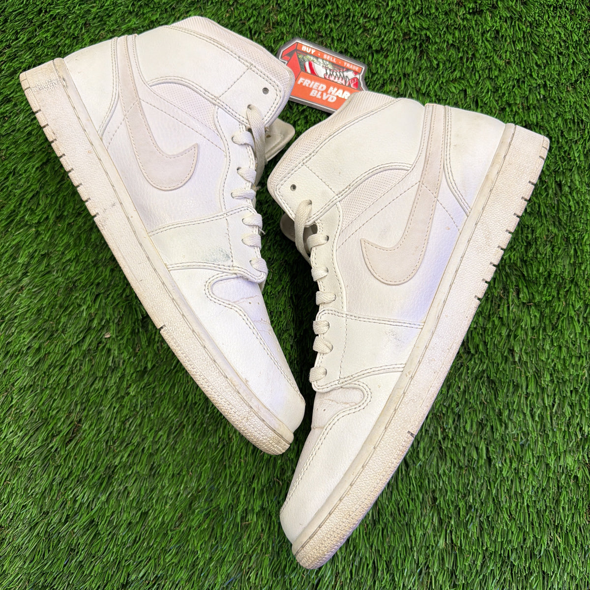 Air Jordan 1 Mid 'White Cool Grey'