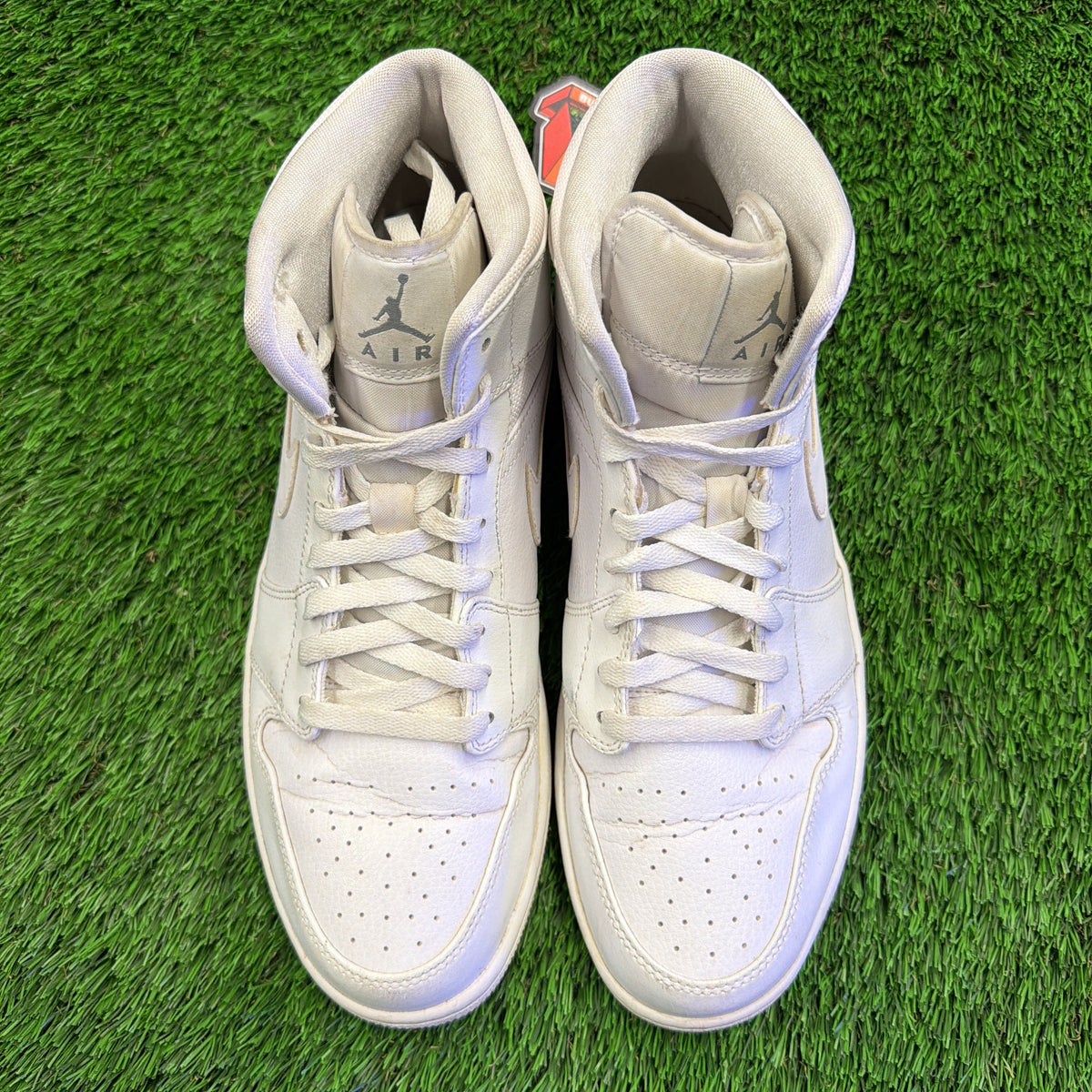 Air Jordan 1 Mid 'White Cool Grey'
