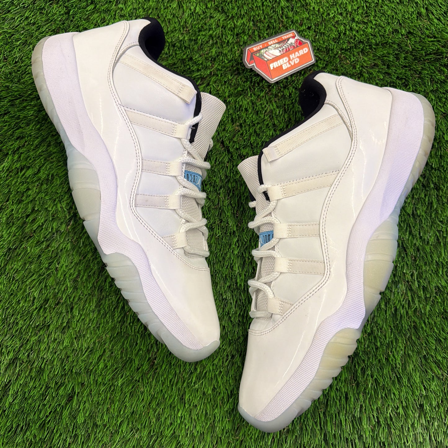 Air Jordan 11 Retro Low 'Legend Blue'