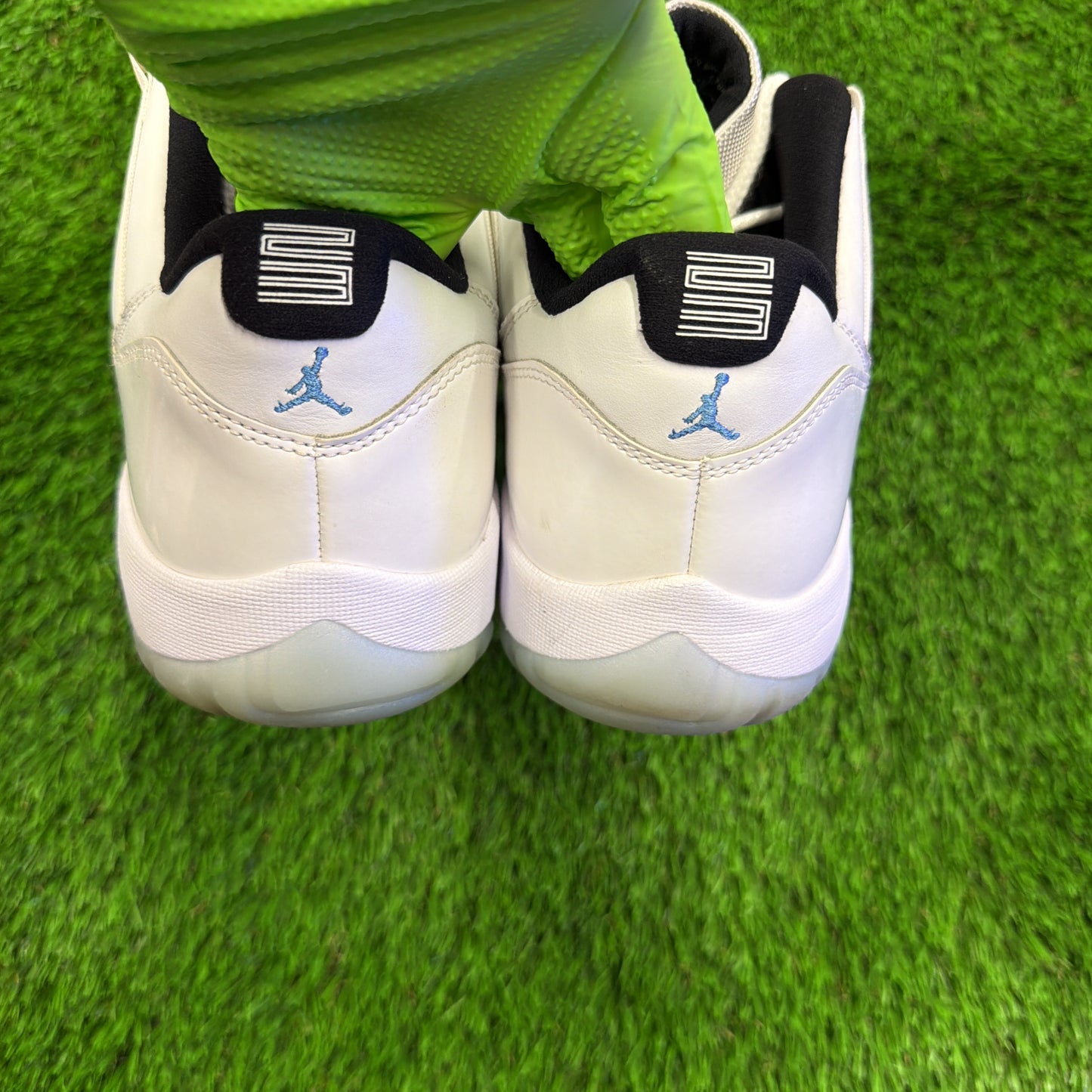 Air Jordan 11 Retro Low 'Legend Blue'