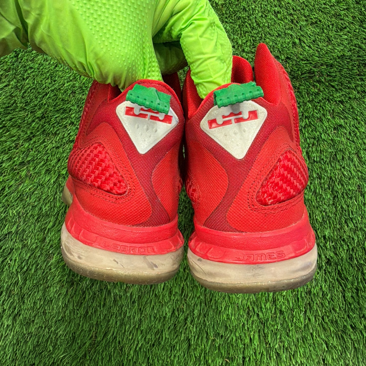 Nike Lebron 9 Gs 'Christmas'