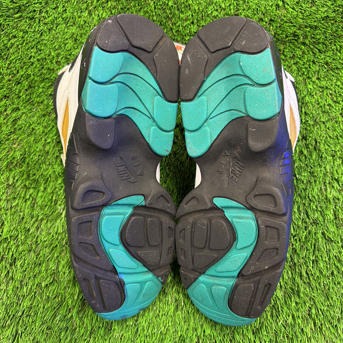 Nike Air Diamond Turf 'Emerald' 2010