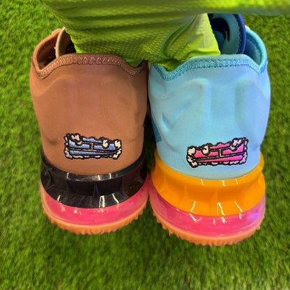 Space Jam x LeBron 18 Low 'Wile E. x Nike Roadrunner'