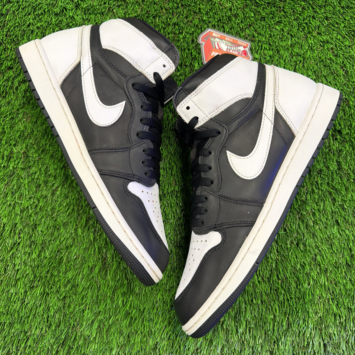 Air Jordan 1 Retro High OG 'Black White 2.0'