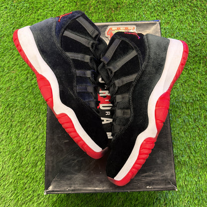 Jordan 11 Retro Bred Velvet (Women's)