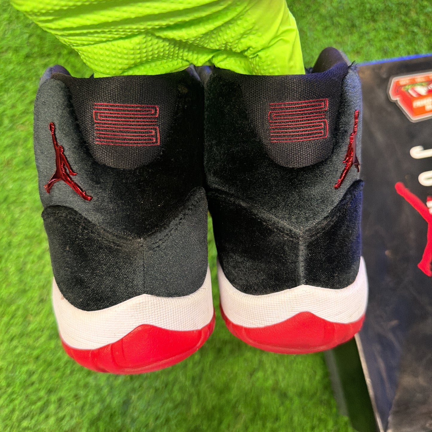 Jordan 11 Retro Bred Velvet (Women's)