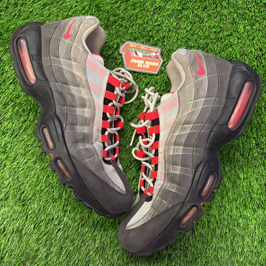 Air Max 95 Essential 'Red Stripe'