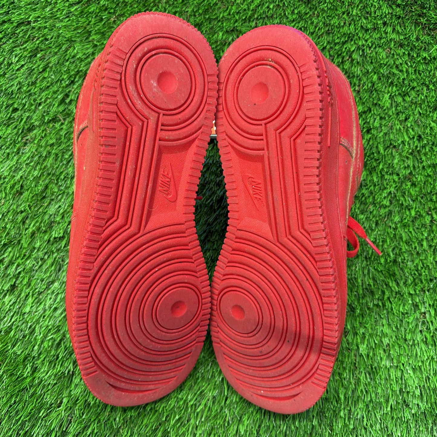 Air Force 1 Low '07 LV8 1 'Triple Red'