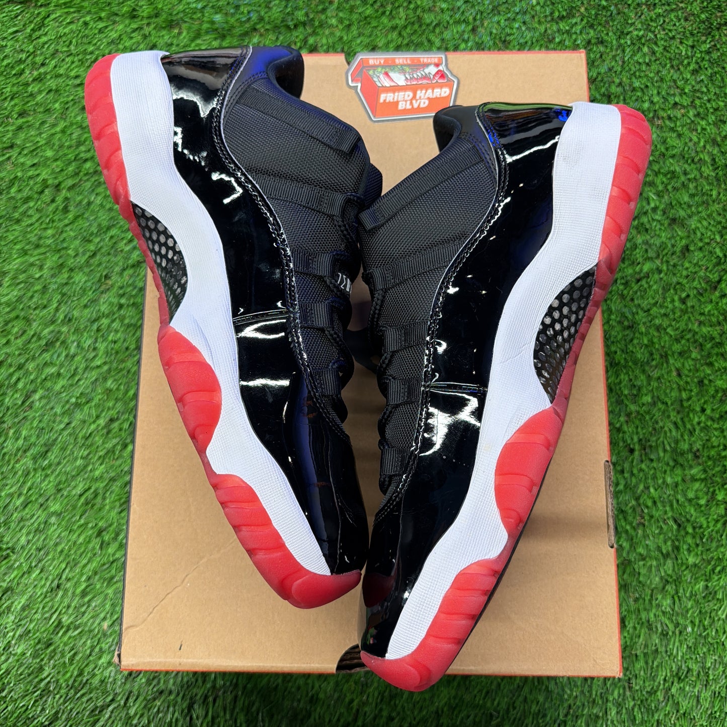 Air Jordan 11 Retro Low 'Bred'