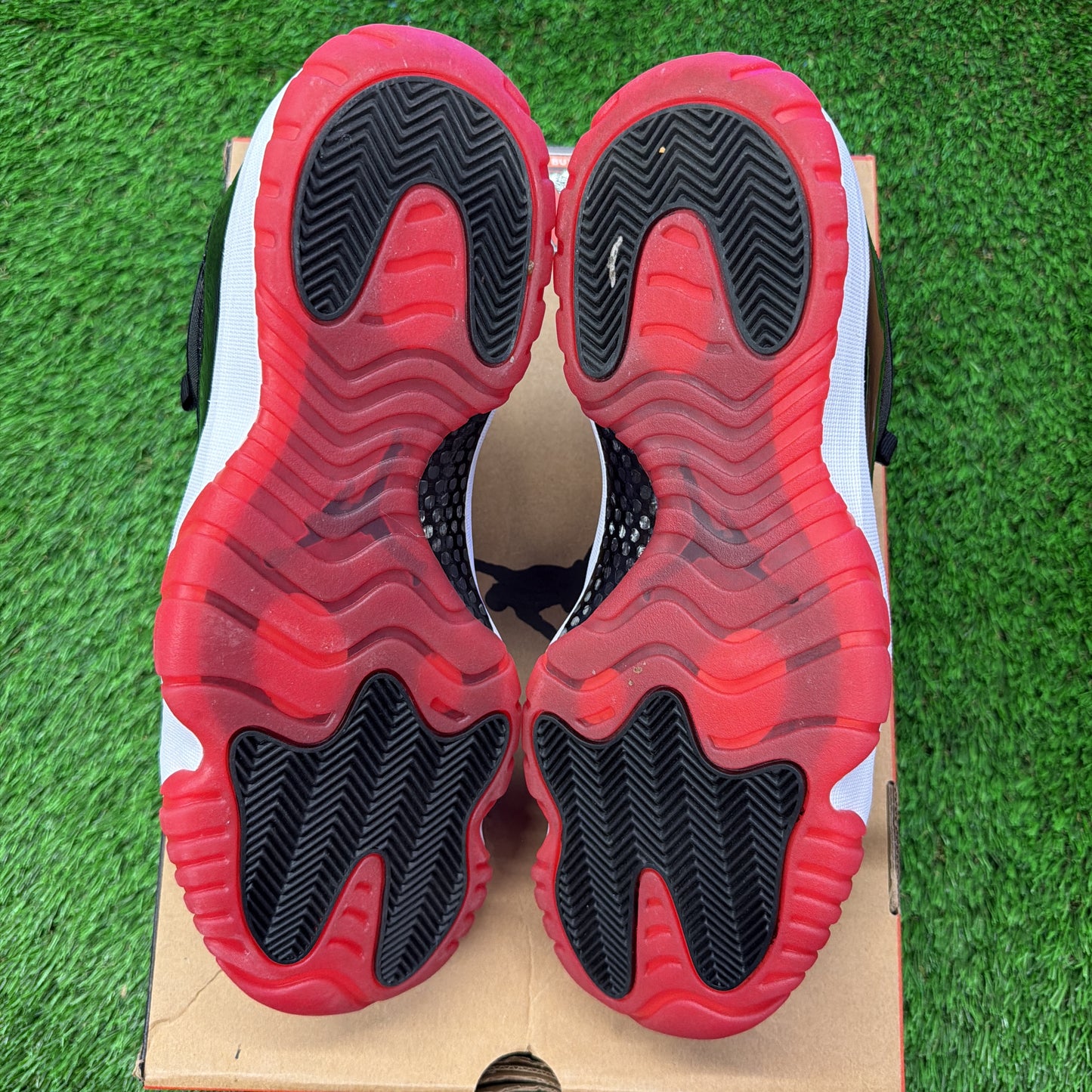 Air Jordan 11 Retro Low 'Bred'