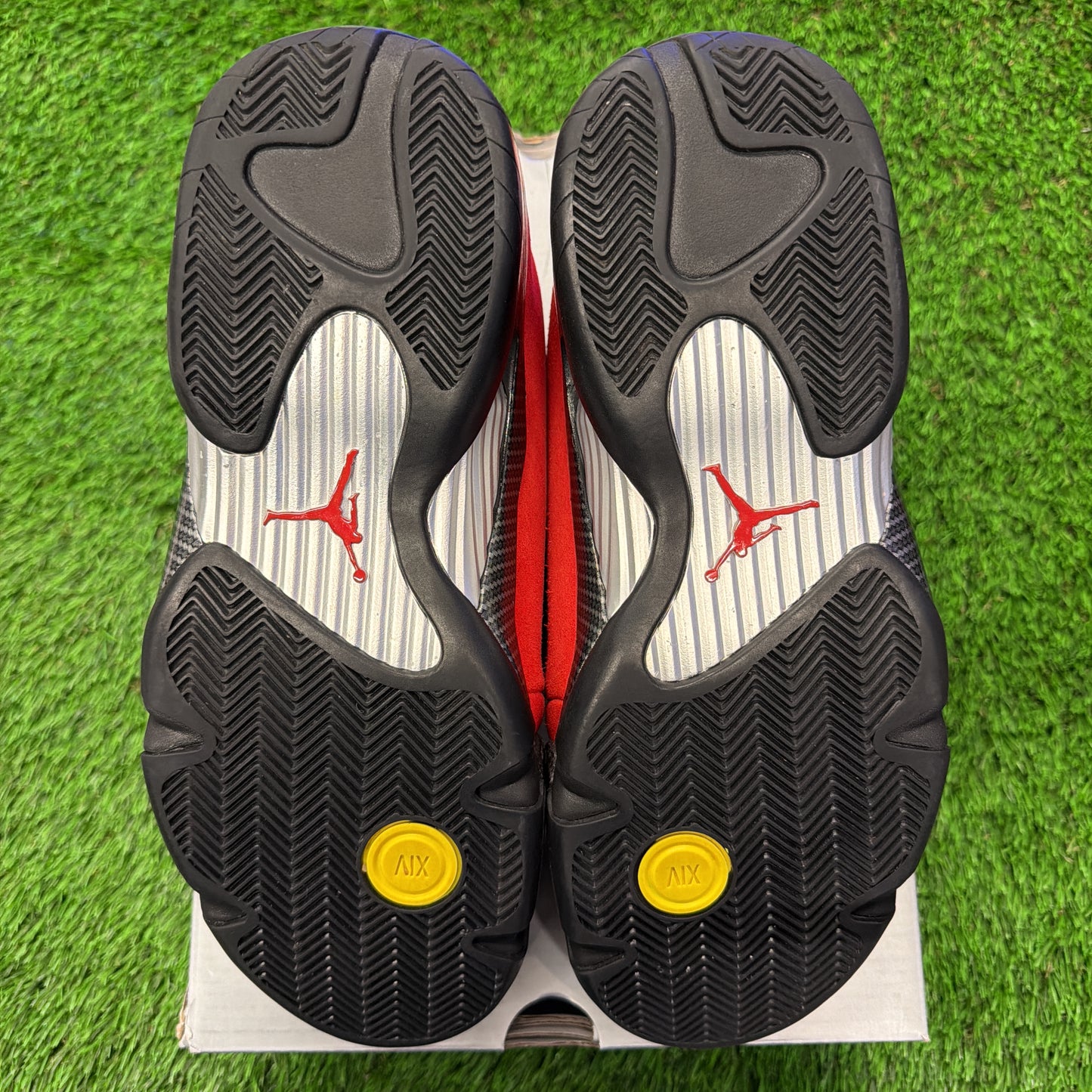 Jordan 14 Retro Ferrari (2025)