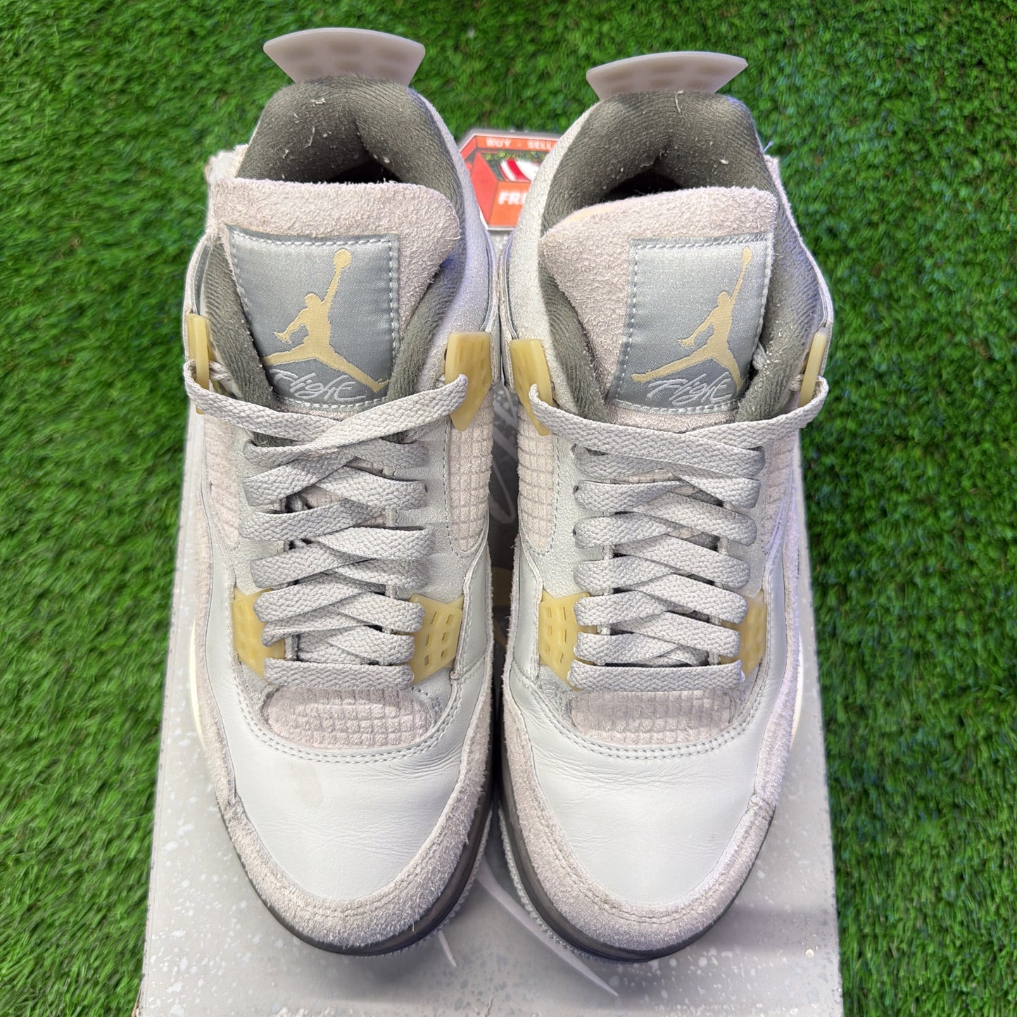 Air Jordan 4 Retro SE Craft 'Photon Dust'