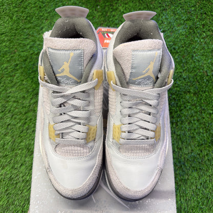 Air Jordan 4 Retro SE Craft 'Photon Dust'