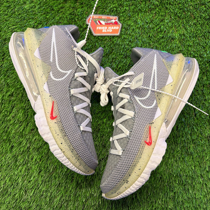 Nike LeBron 17 Low 'Particle Grey'