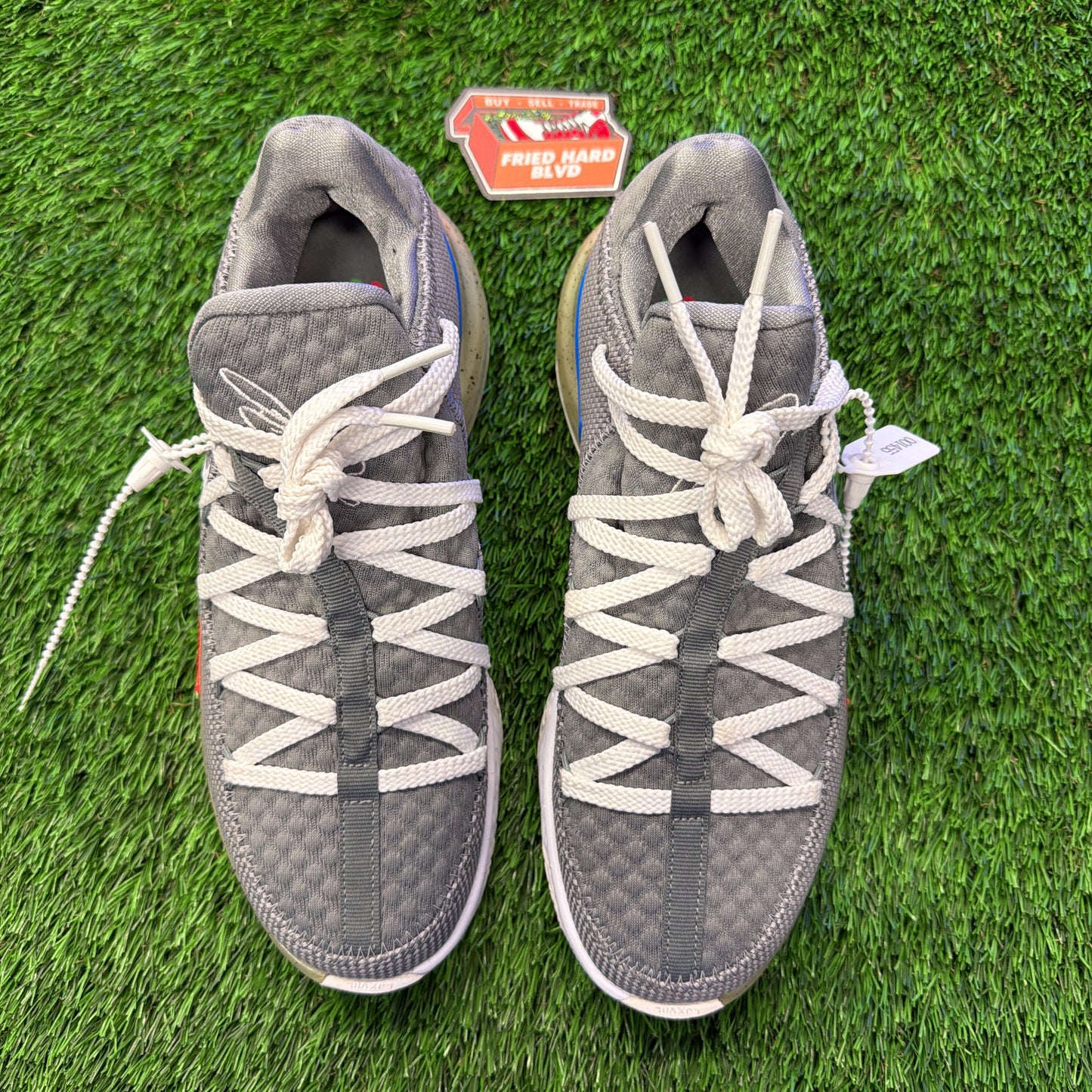 Nike LeBron 17 Low 'Particle Grey'