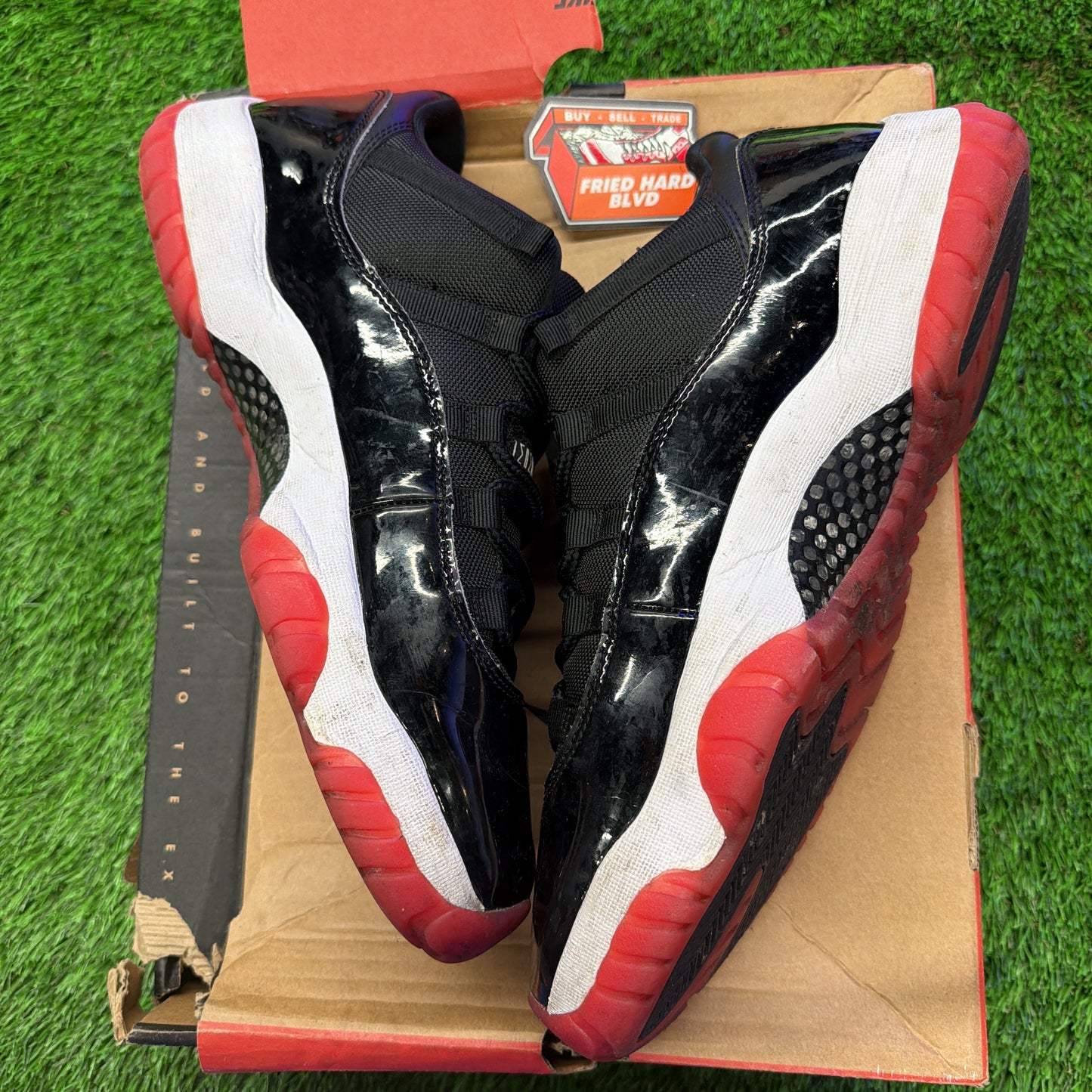 Air Jordan 11 Retro Low 'Bred'