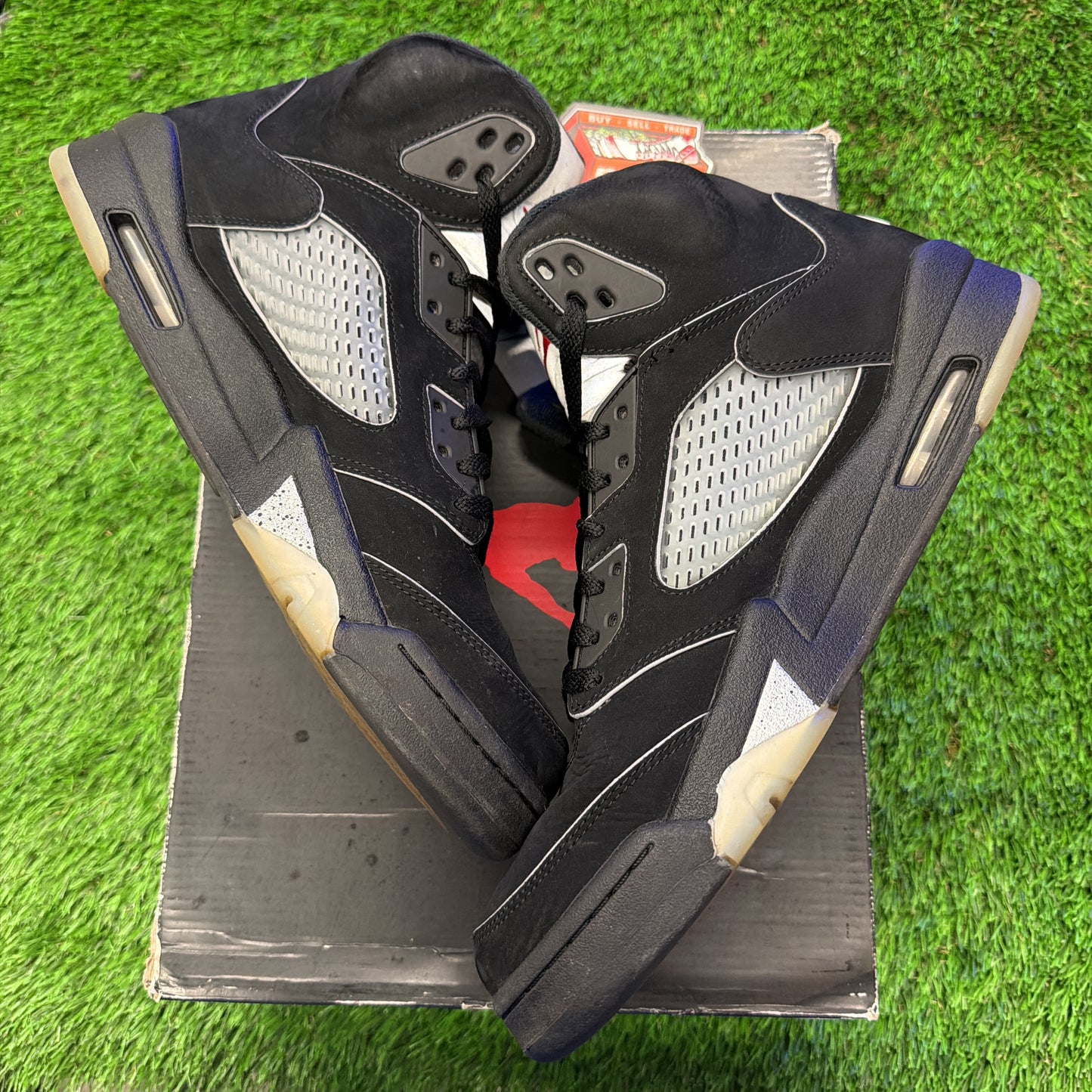 Jordan 5 Retro OG Black Metallic Reimagined