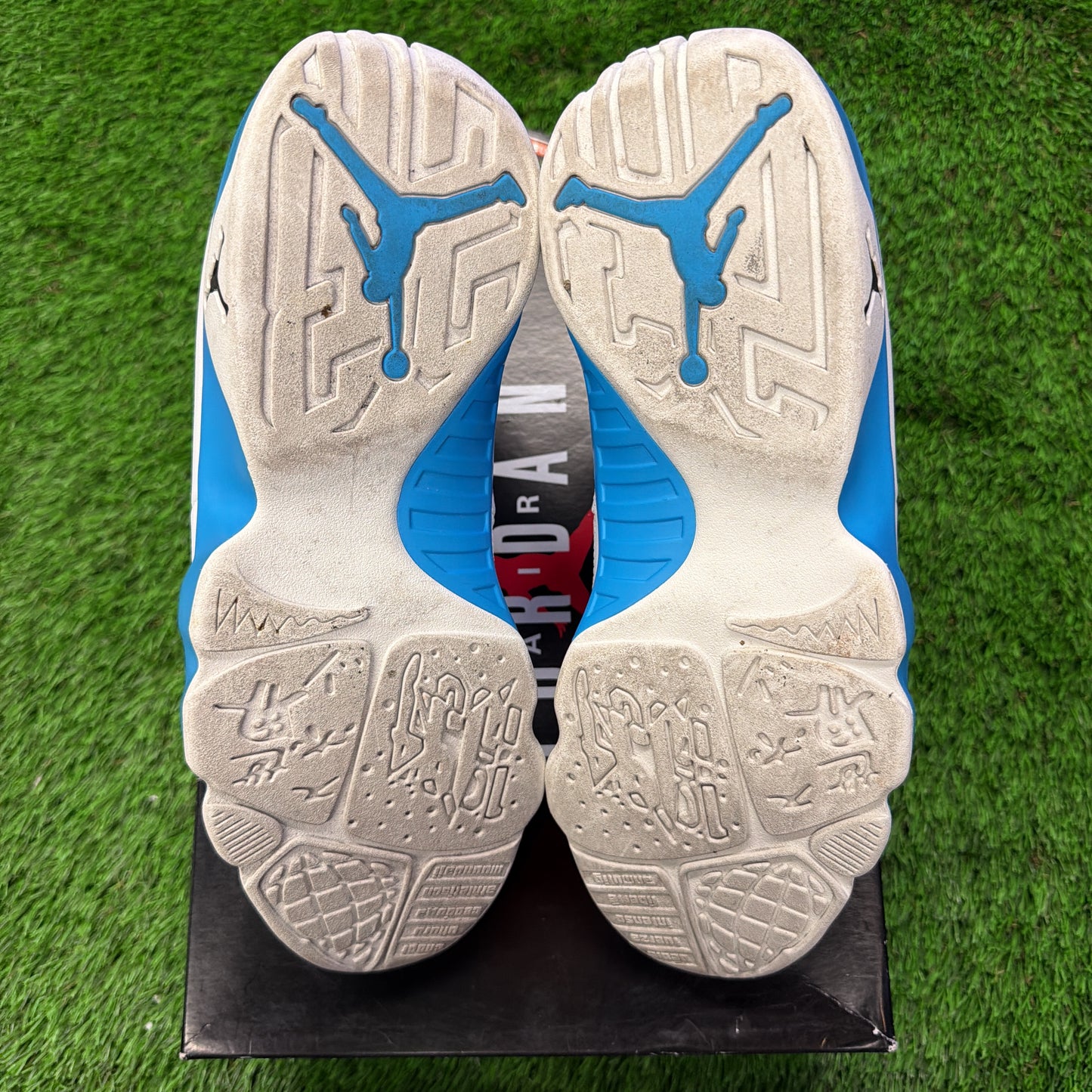 Air Jordan 9 Retro 'UNC'