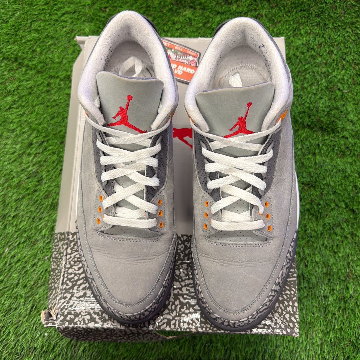 Air Jordan 3 Retro 'Cool Grey' 2021