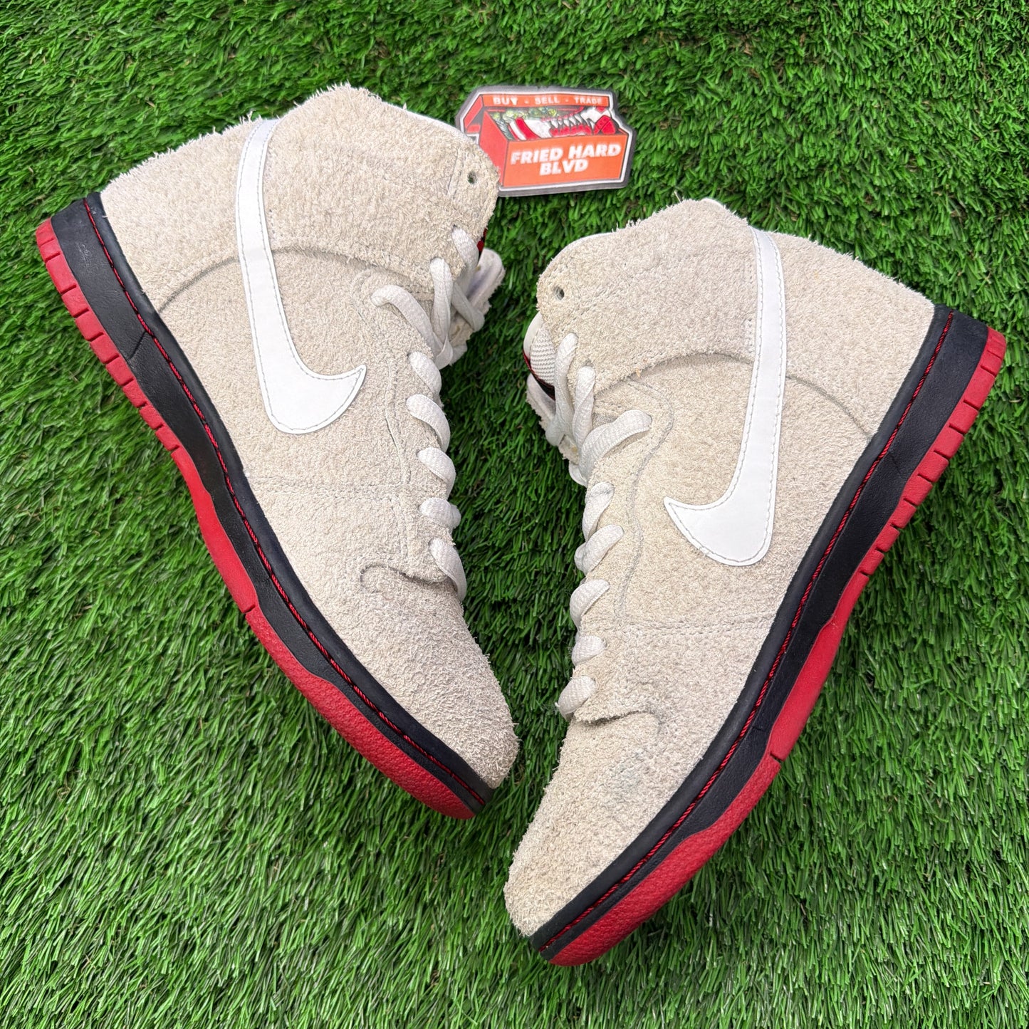 Black Sheep x Nike SB Dunk High 'Black Sheep'