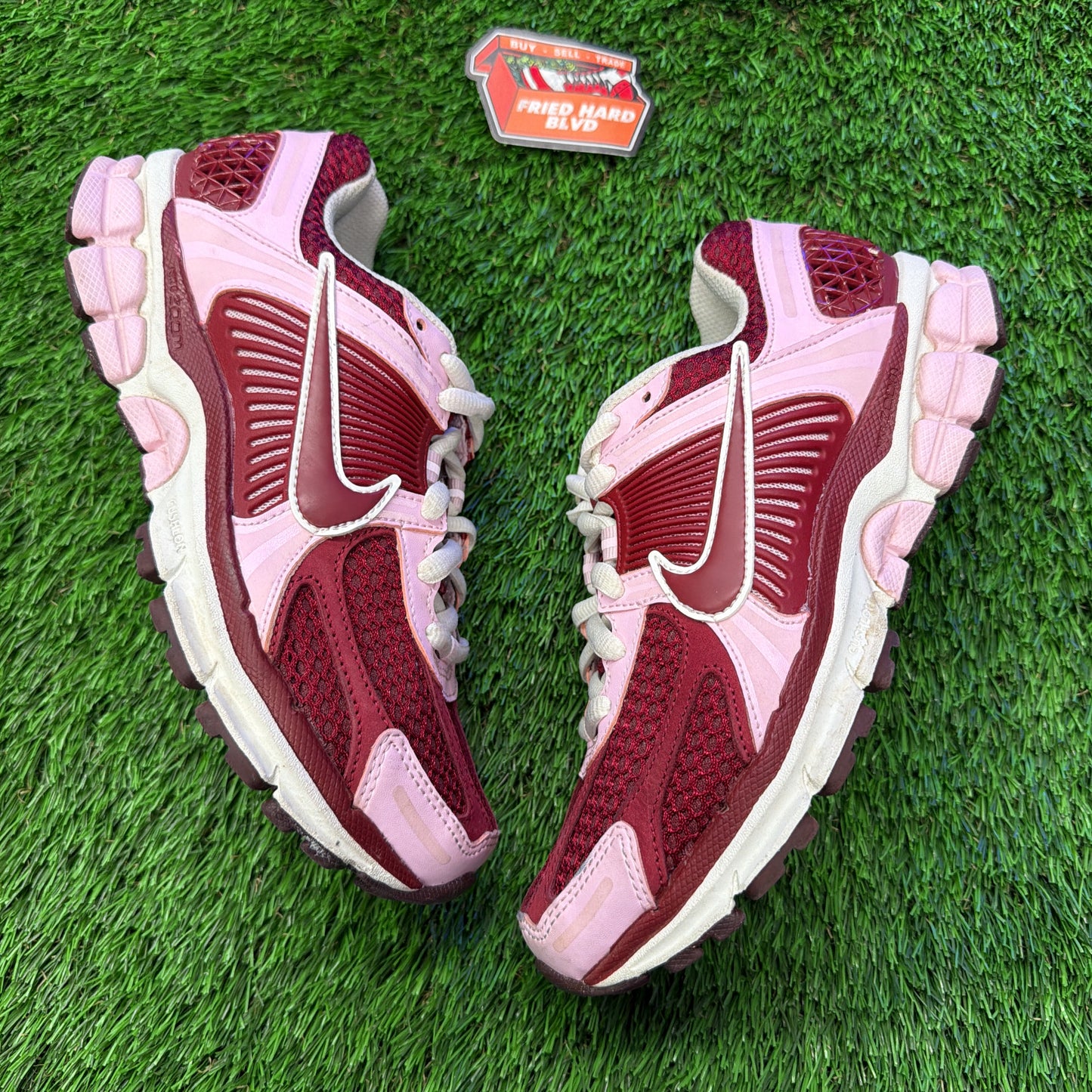 Nike Wmns Air Zoom Vomero 5 'Pink Foam Team Red'