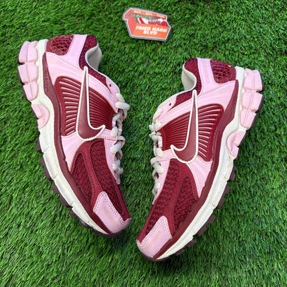 Nike Wmns Air Zoom Vomero 5 'Pink Foam Team Red'
