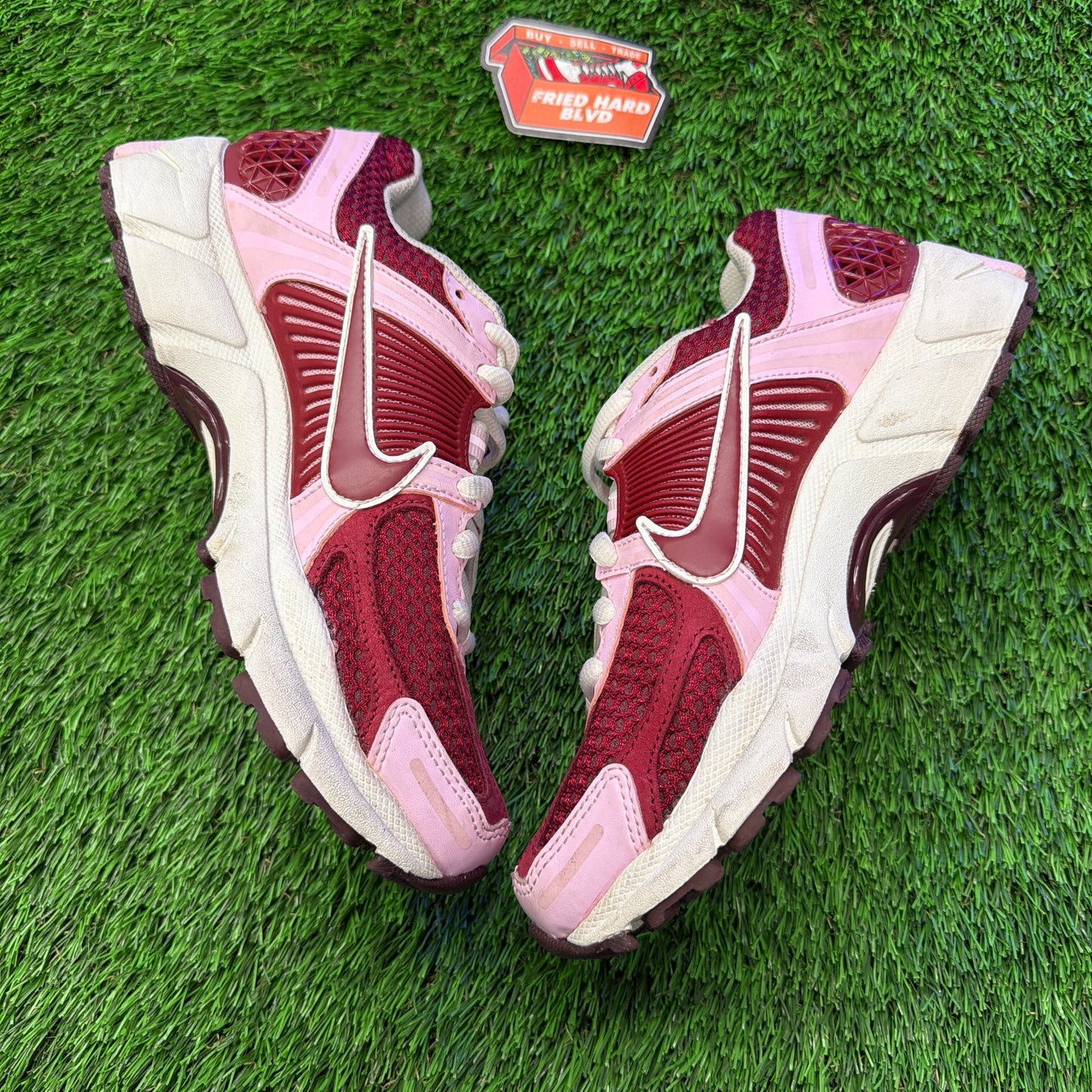 Nike Wmns Air Zoom Vomero 5 'Pink Foam Team Red'